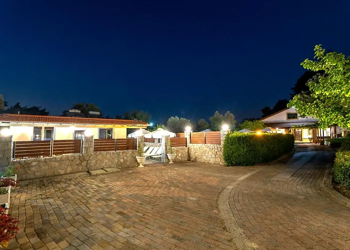 Villa Rafaella2